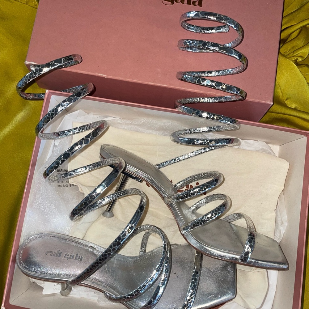 Cult Gaia heels